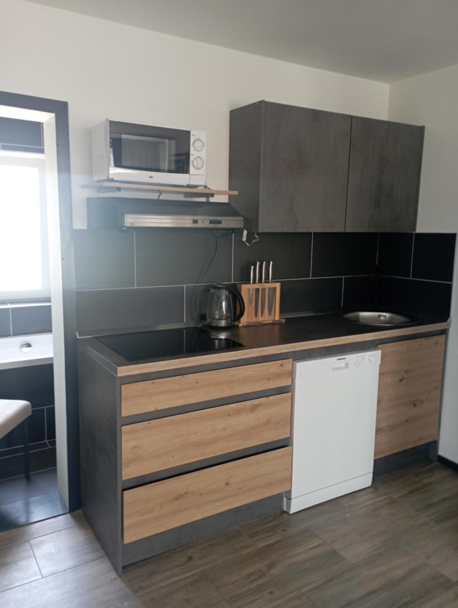 Apartments Frigan Maslenica Zewnętrze zdjęcie
