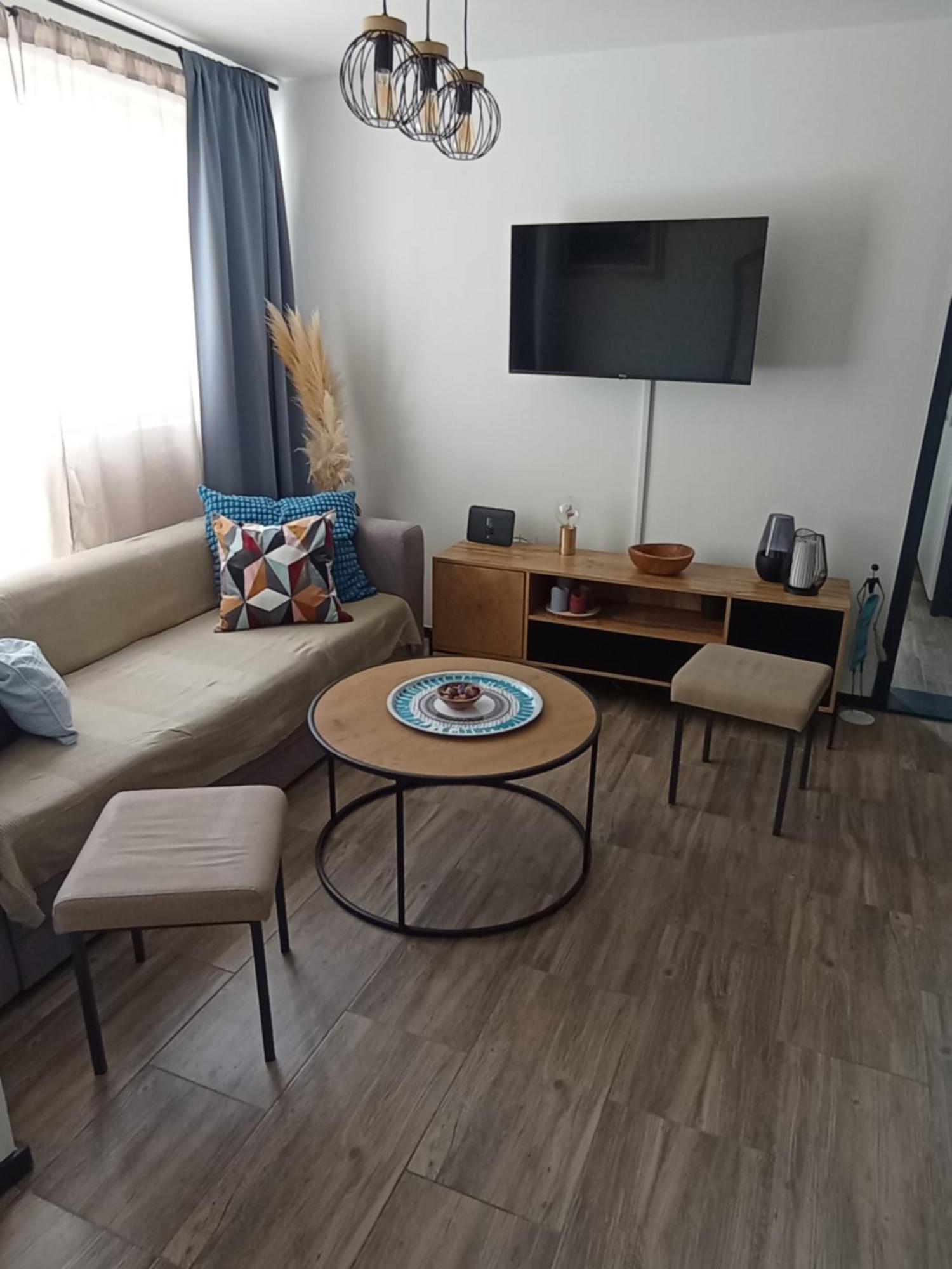 Apartments Frigan Maslenica Zewnętrze zdjęcie